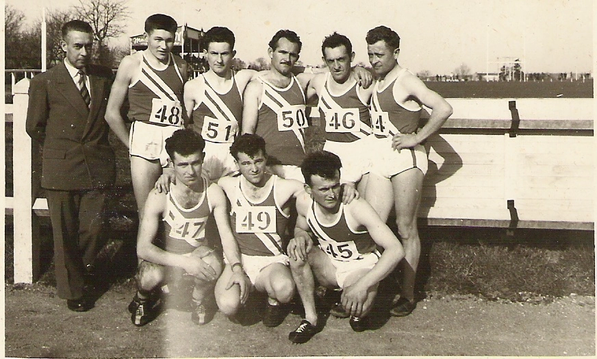 1ère équipe Dr Pascal 1957 58 club Athletisme Pays de Pontivy